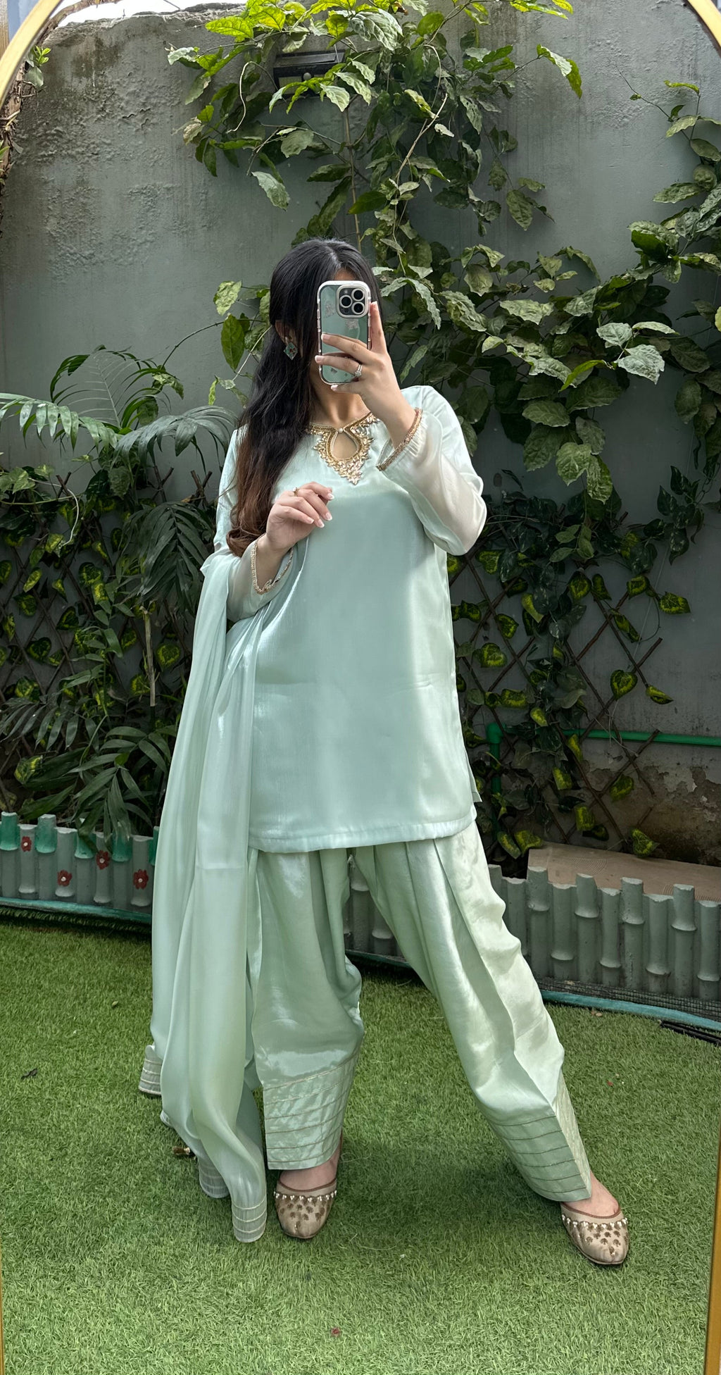 Dastaan - 9 Colors