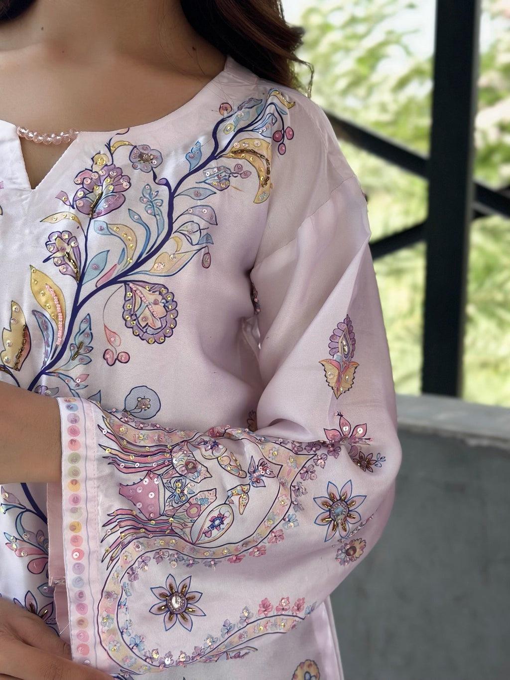Serenelle - Embroidered