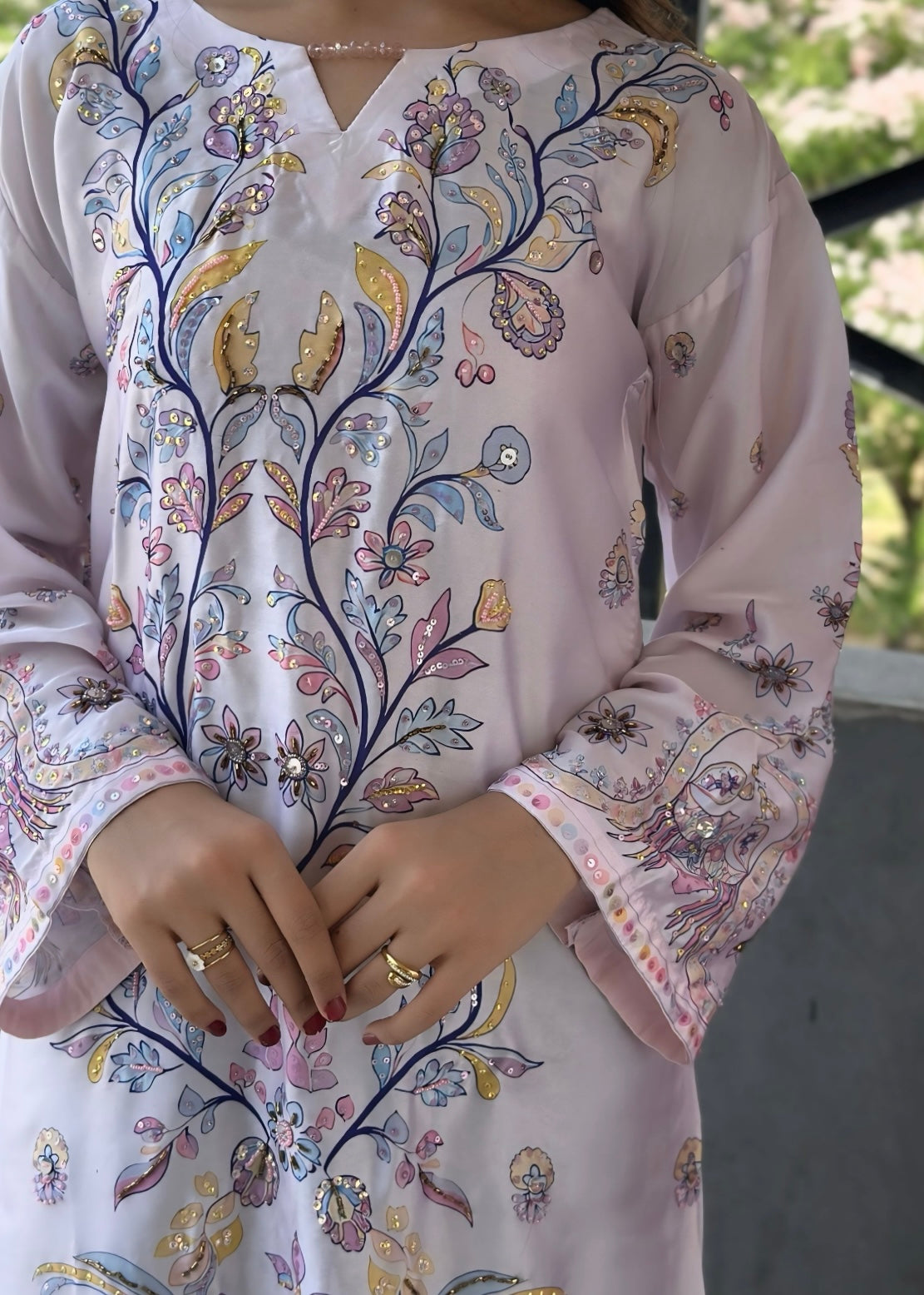 Serenelle - Embroidered
