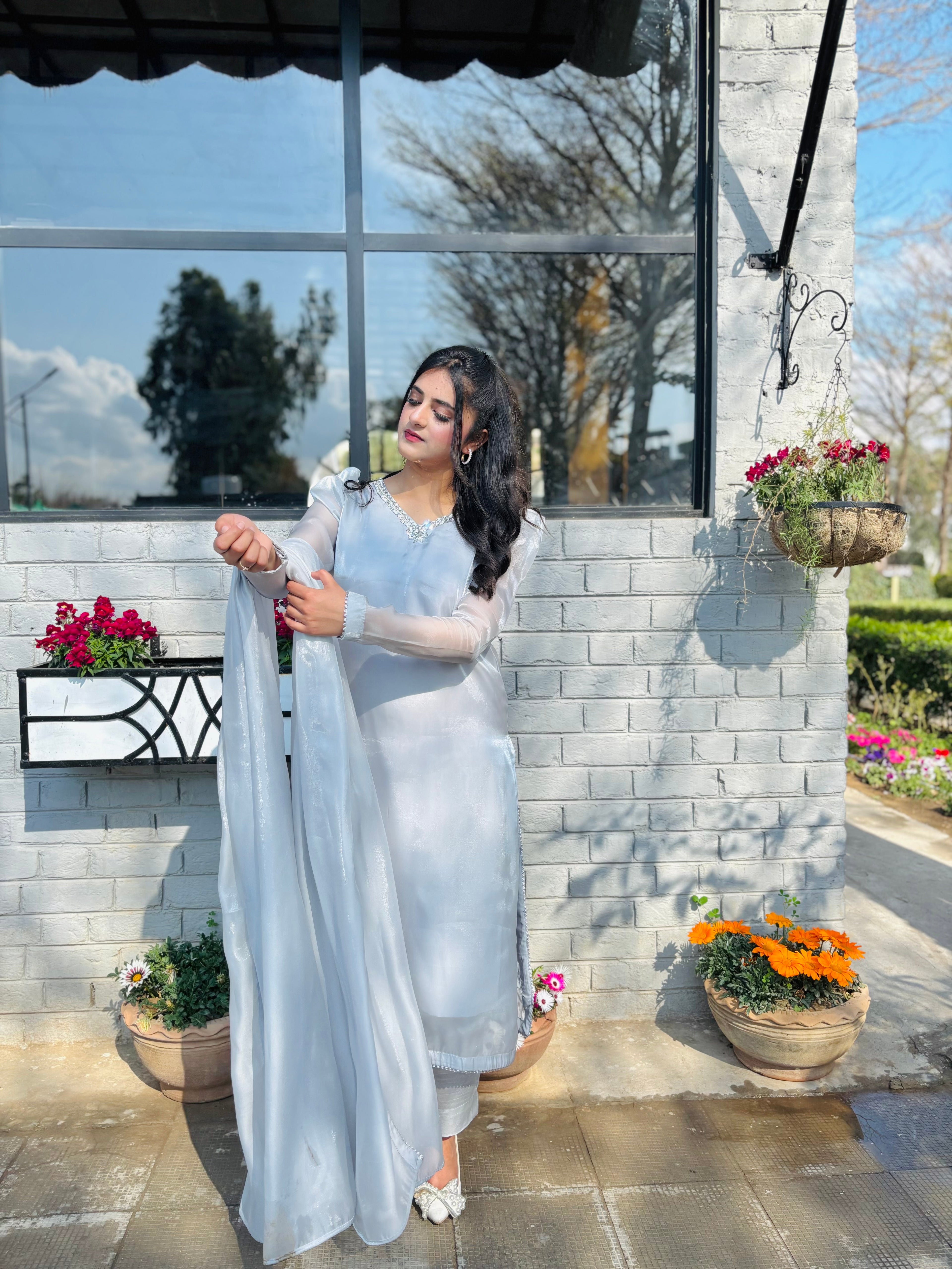 Mata-e-Sehar - 9 Colors